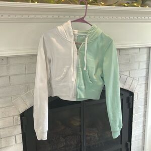hollister zip up cropped hoodie